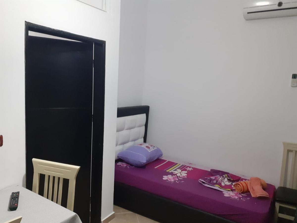 Apartment Erjon クサミル 部屋 写真