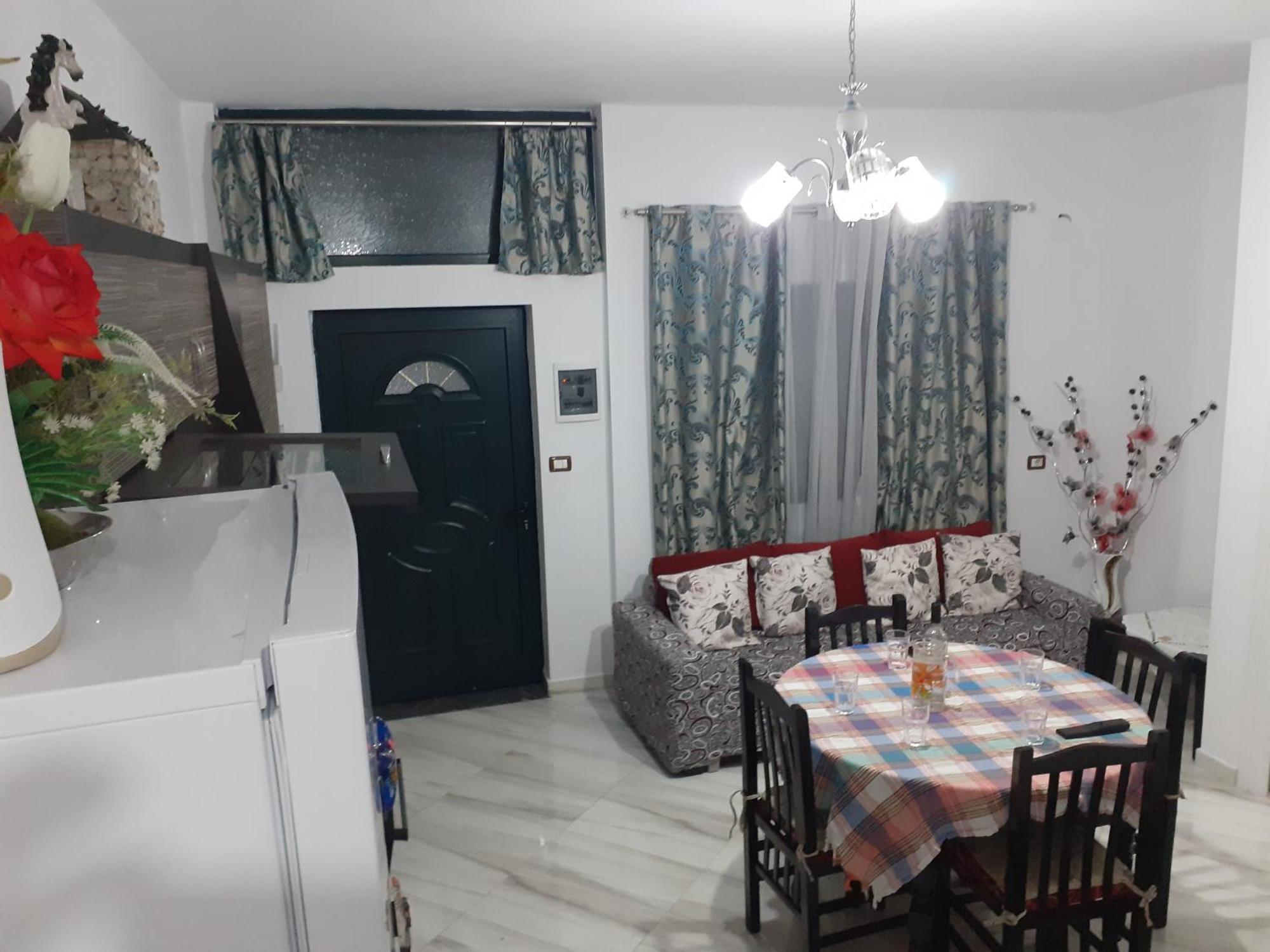 Apartment Erjon クサミル 部屋 写真