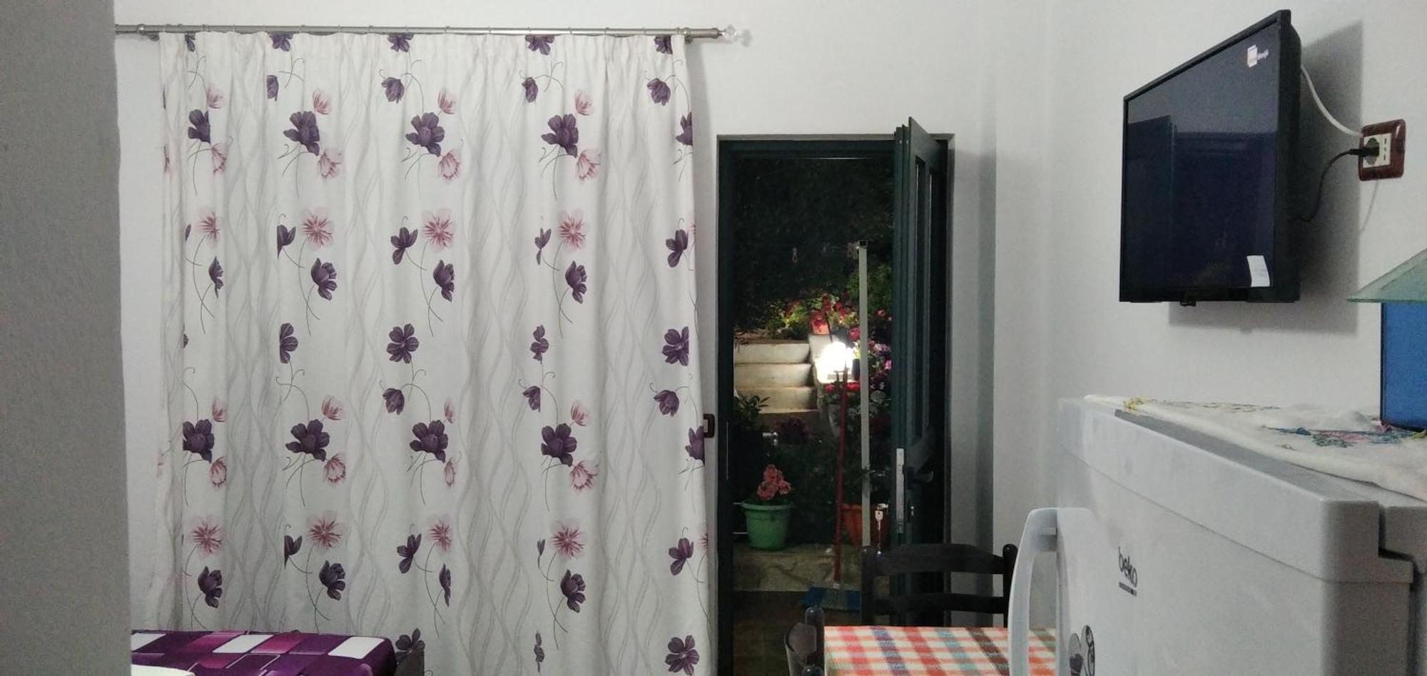 Apartment Erjon クサミル 部屋 写真